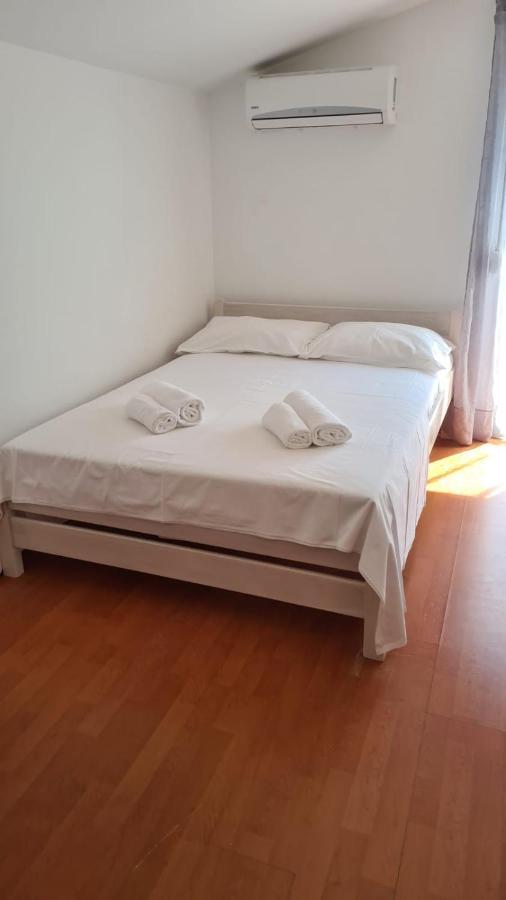 Apartments Golub Nin Dış mekan fotoğraf