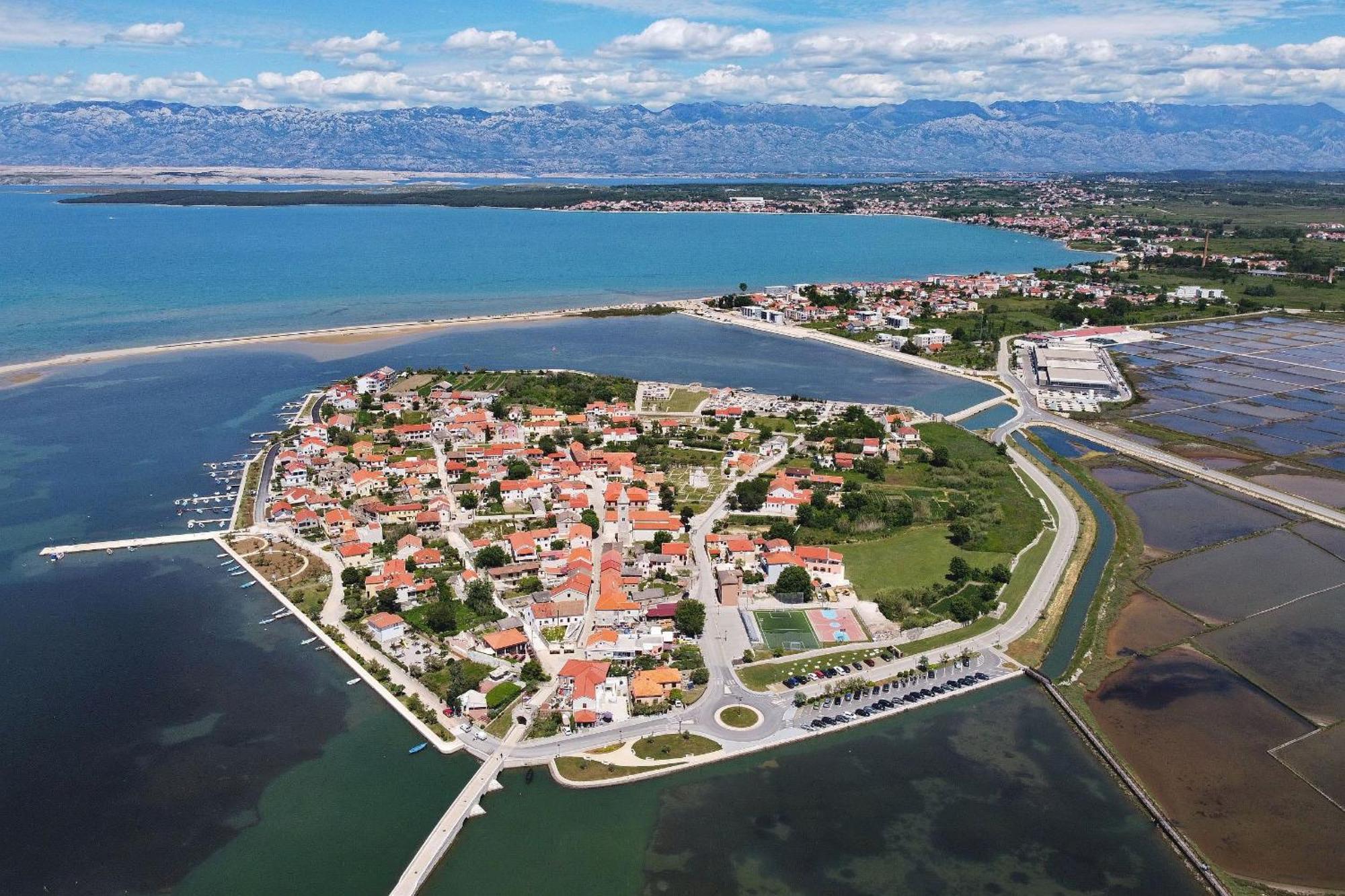 Apartments Golub Nin Dış mekan fotoğraf