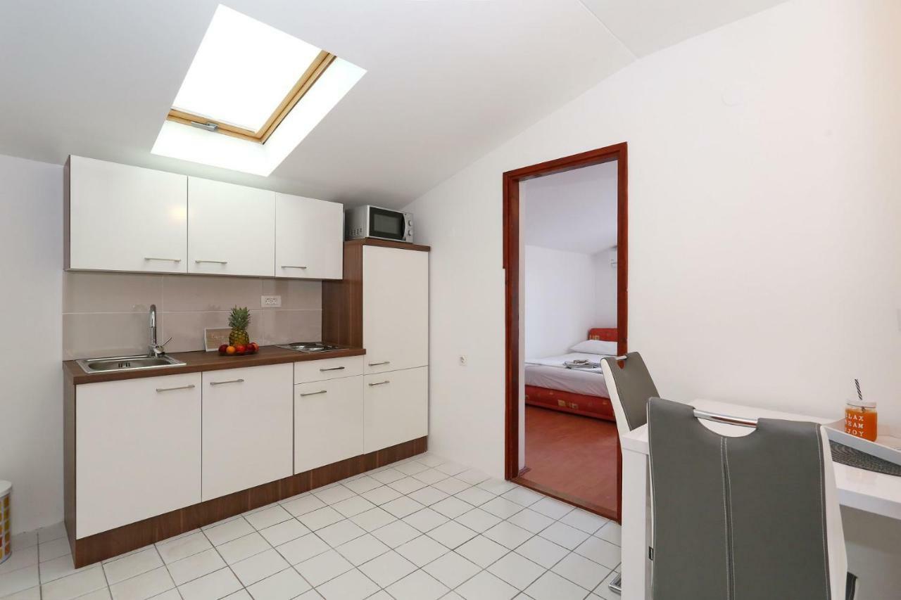 Apartments Golub Nin Dış mekan fotoğraf